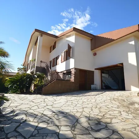 Villa Carme Calonge (Catalonia)